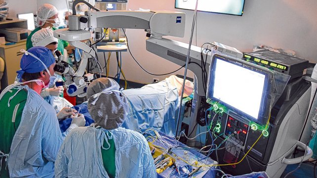 Los médicos pidieron 35 por ciento de suba salarial y que siga la cláusula gatillo