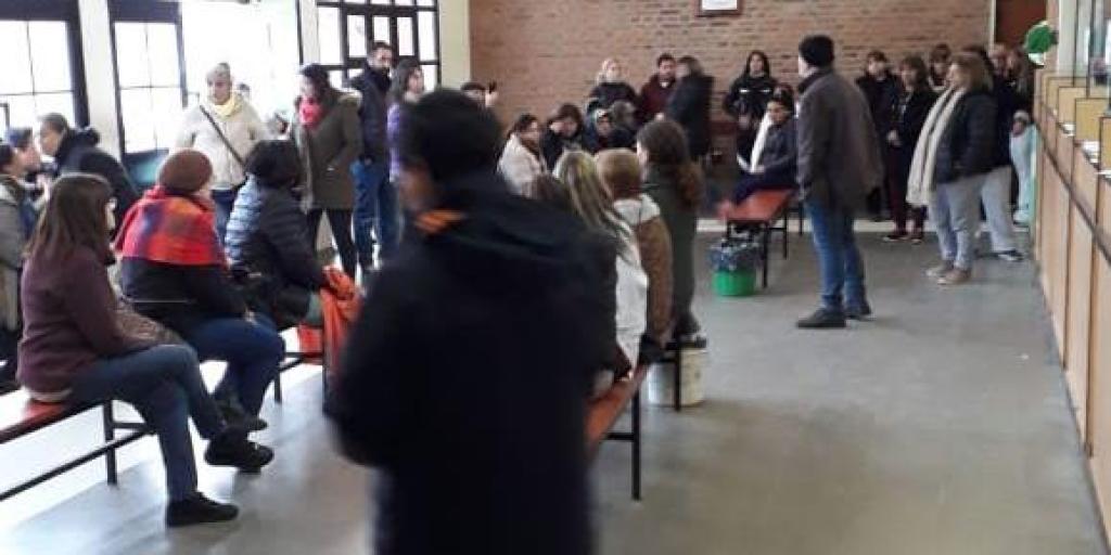 ASAMBLEAS Y PARO EN EL SAMCO DE VILLA GOBERNADOR GALVEZ