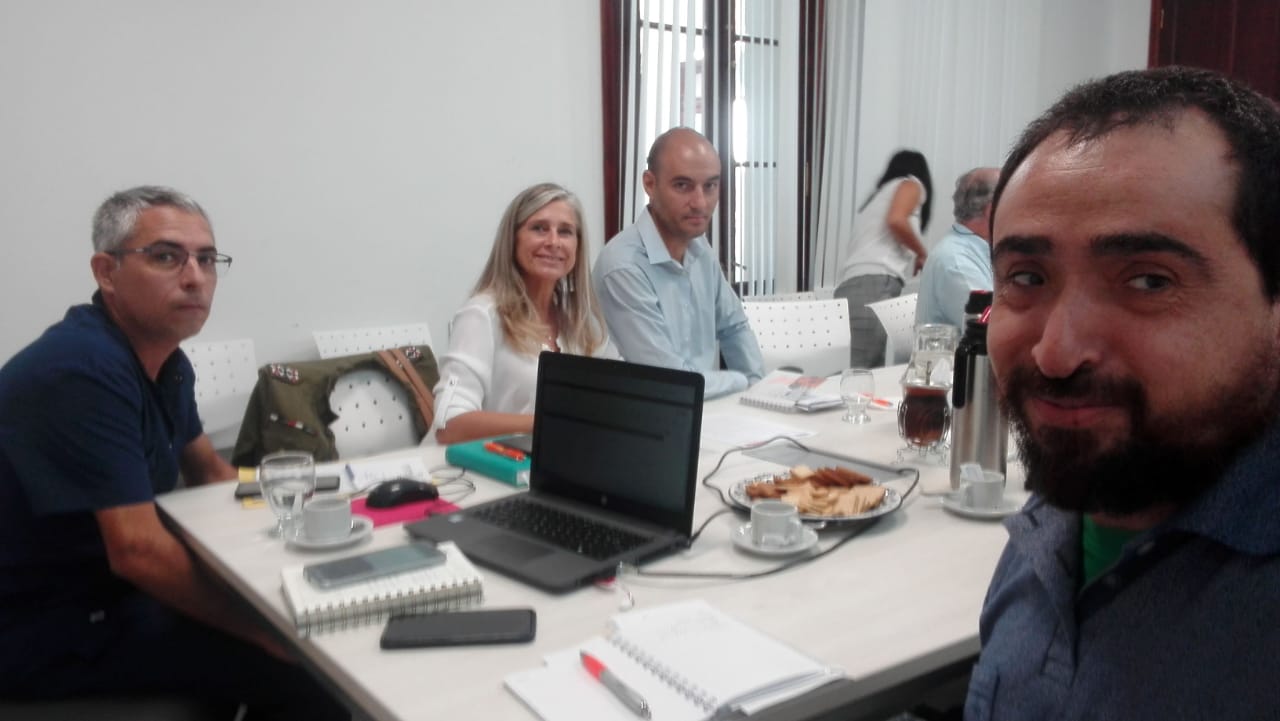 Primera reunión paritaria