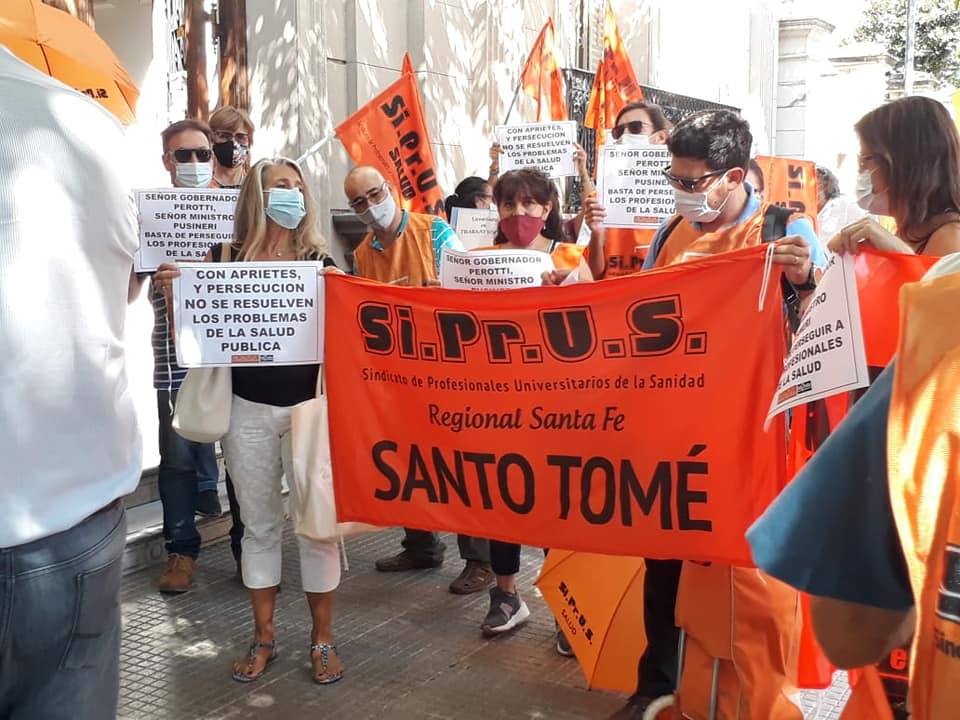 No vamos a callarnos. No bajamos los brazos.