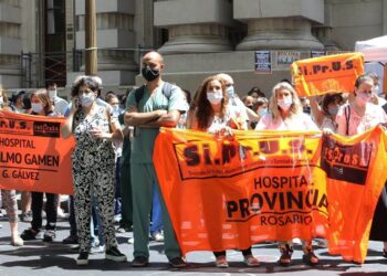 LA DIGNIDAD DE LOS TRABAJADORES DE LA SALUD NO SE ELIMINA CON DESCUENTOS