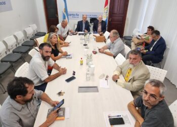 Primera reunión paritaria