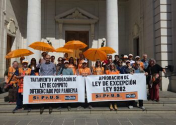 SIPRUS movilizó a la Legislatura Provincial