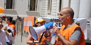 SE APROBÓ LA LEY DE EXCEPCIÓN DE LA EDAD PARA EL PASE A PLANTA