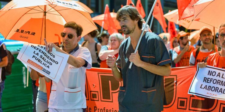 EN DEFENSA DEL TRABAJO, NO A LA REFORMA LABORAL!!!