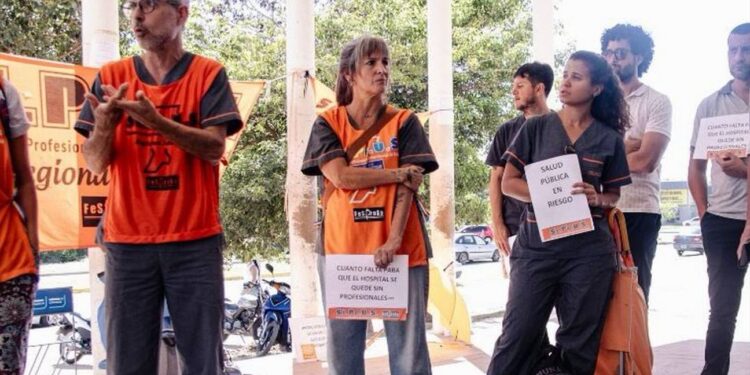 SANTA FE – CONCENTRAMOS FRENTE AL HOSPITAL ITURRASPE EN UNA JORNADA DE LUCHA