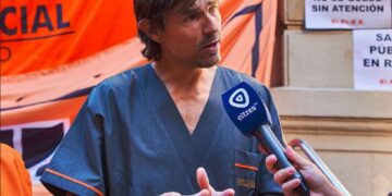 CONTINUAMOS CON LOS RUIDAZOS EN DEFENSA DE LA SALUD PÚBLICA